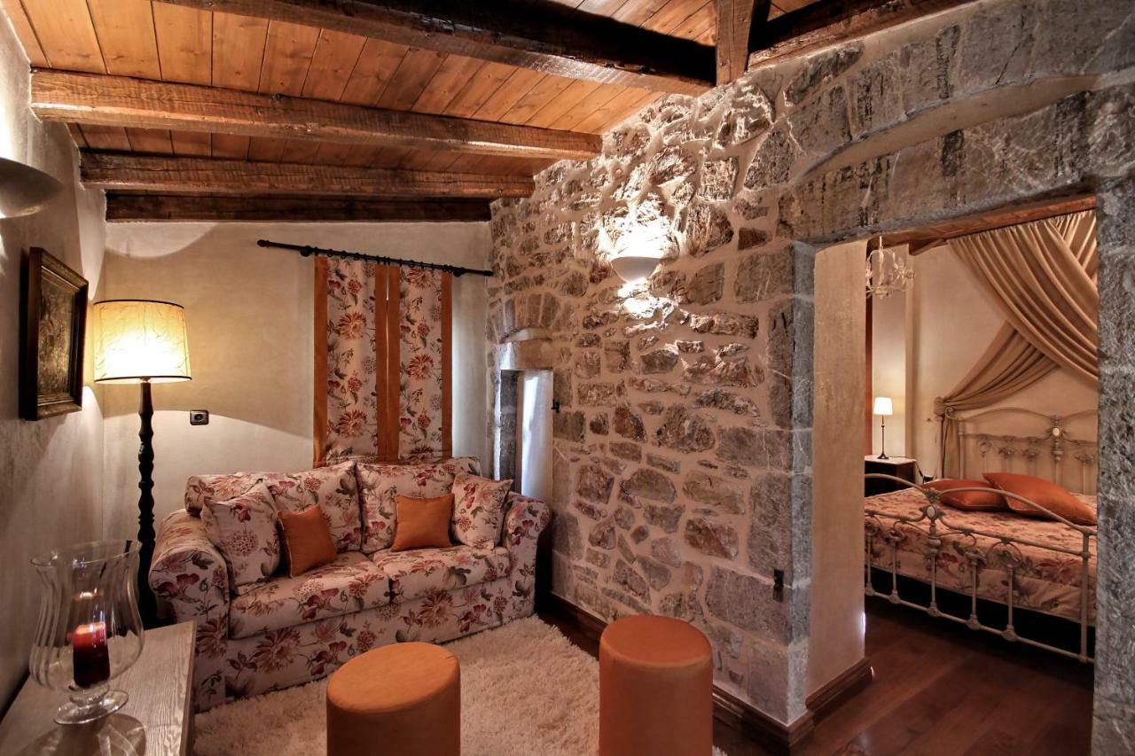 Lousiou Nymfes Bed & Breakfast Gortynia Exterior photo