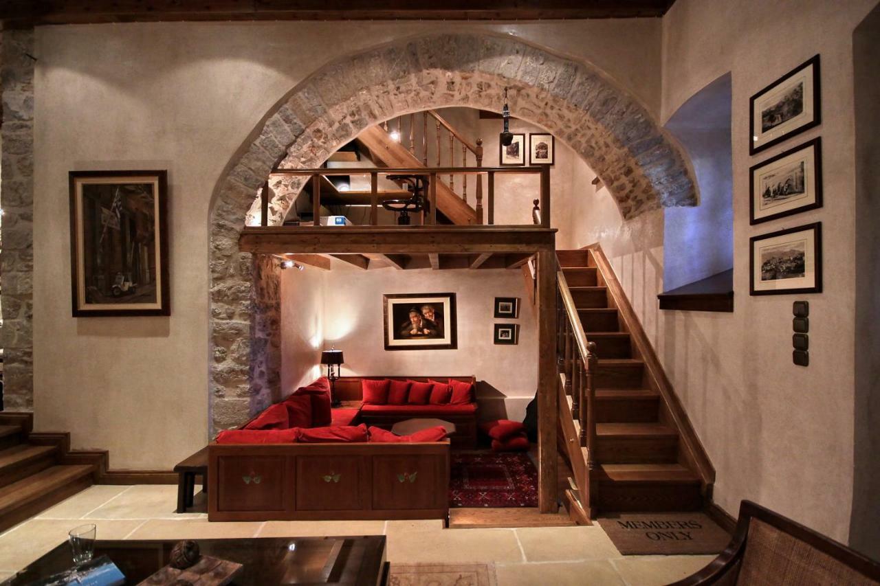 Lousiou Nymfes Bed & Breakfast Gortynia Exterior photo
